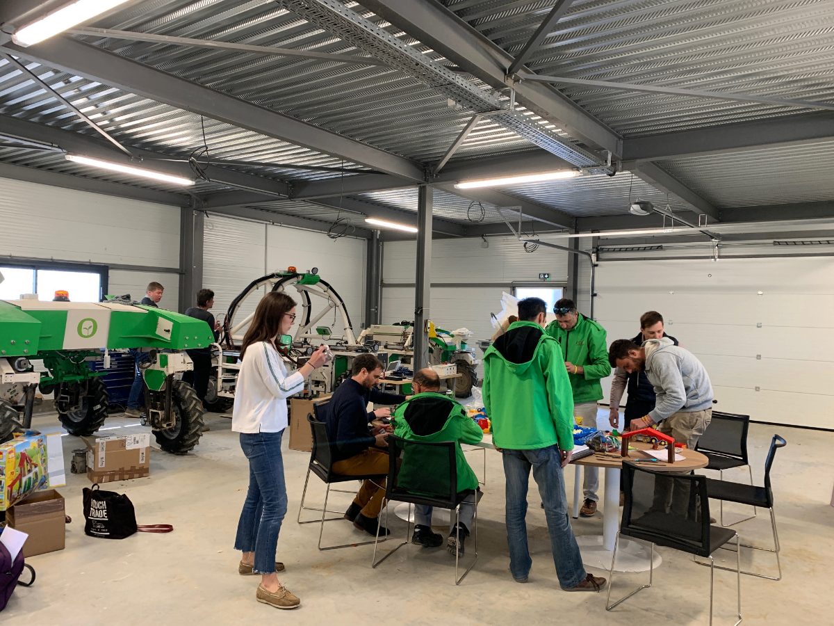 Atelier de co-conception avec les équipes Naïo Technologies autour de dispositifs d'interaction pour robots agricoles